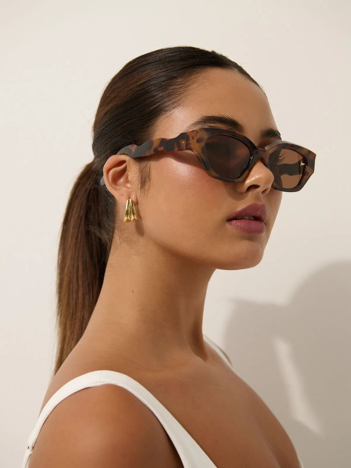 Lizzie Cat Eye Sunglasses