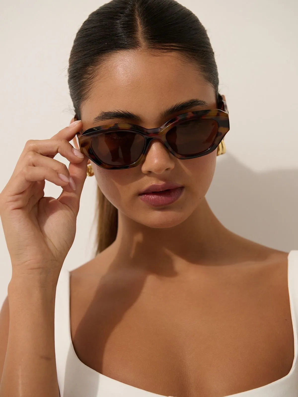 Lizzie Cat Eye Sunglasses
